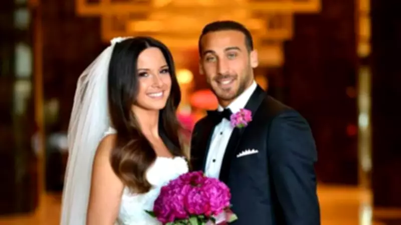 Cenk Tosun'dan Romantik Jest! Eşi Ece'nin Adını Çoraplarına Yazdırdı