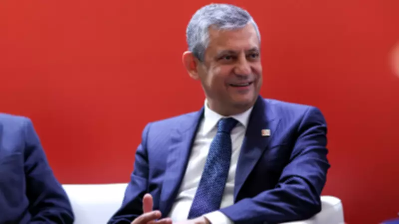 CHP Lideri Özgür Özel, Barselona'da Küresel Liderlerle Görüştü