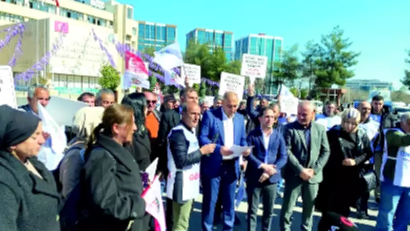 DEM Partili Belediyelerde İşten Çıkarma Dalgası: Diyarbakır'da 37 Kişi Daha İşsiz Kaldı