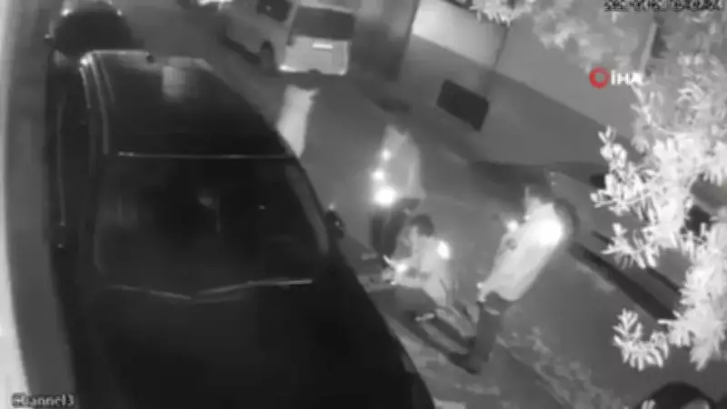 Denizli'de otomobilden atılan kadın çığlıklarıyla kurtarıldı