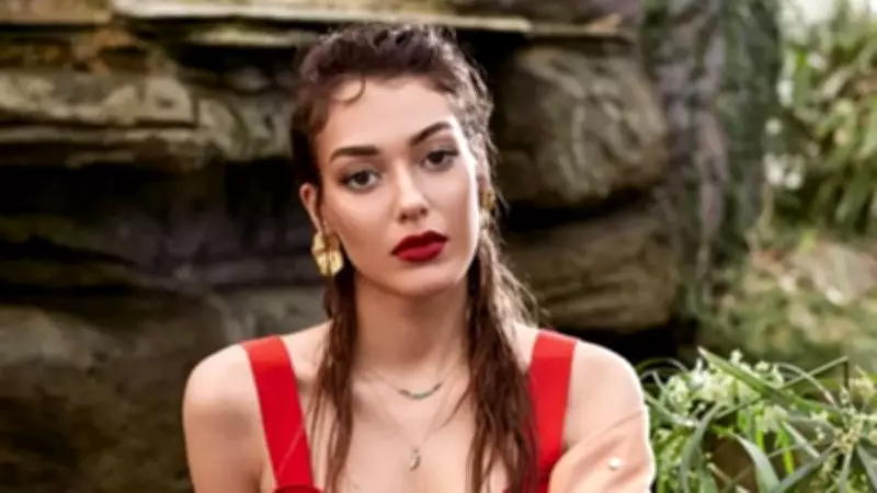 Dilan Çiçek Deniz'den güzellik sorusuna esprili yanıt: Annemden aldım