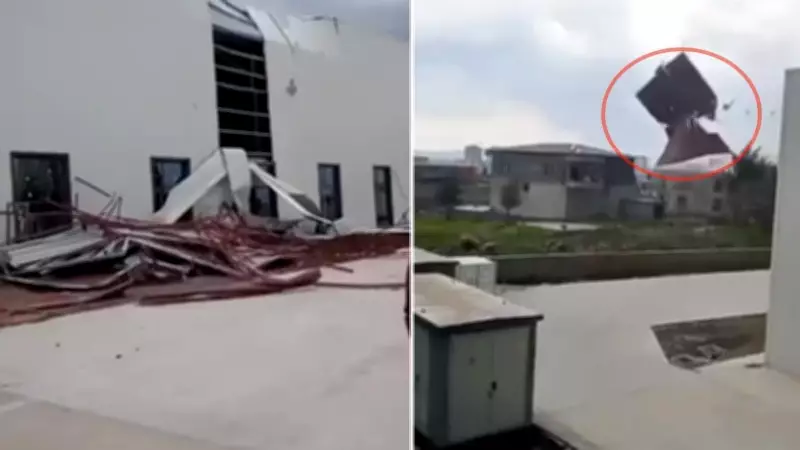 Diyarbakır'da Kuvvetli Rüzgar 2 Katlı Evin Çatısını Fabrikaya Savurdu