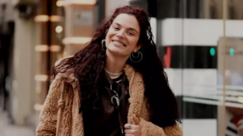 Doktor Hatası Aslı Bekiroğlu'nu 7. Ameliyata Götürdü: Bağırsağı Yanlışlıkla Kesildi