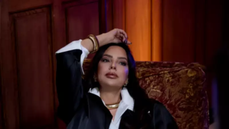 Ebru Gündeş Sessizliğini Bozdu! Sosyal Medyada Paylaştığı Yeni Pozla Gündem Oldu