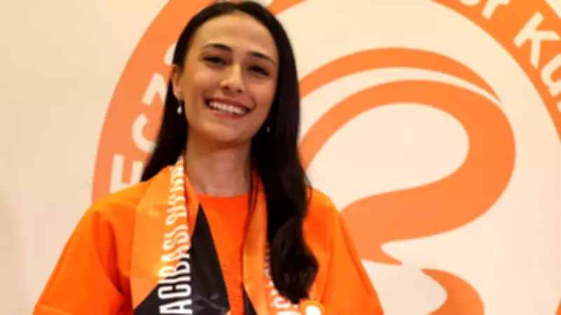 Eczacıbaşı Dynavit, Kaptan Simge Aköz ile 2 Yıl Daha Uzattı