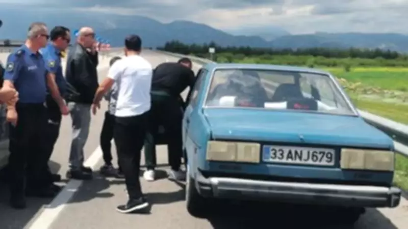 Eşini Katletti, Araçla Kaçarken Yakalandı