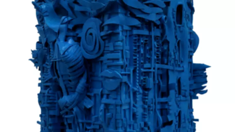 Ekber Sürsal'ın Hafıza ve Mitoloji Seçkisi Karaköy'de Sanatseverlerle Buluşuyor