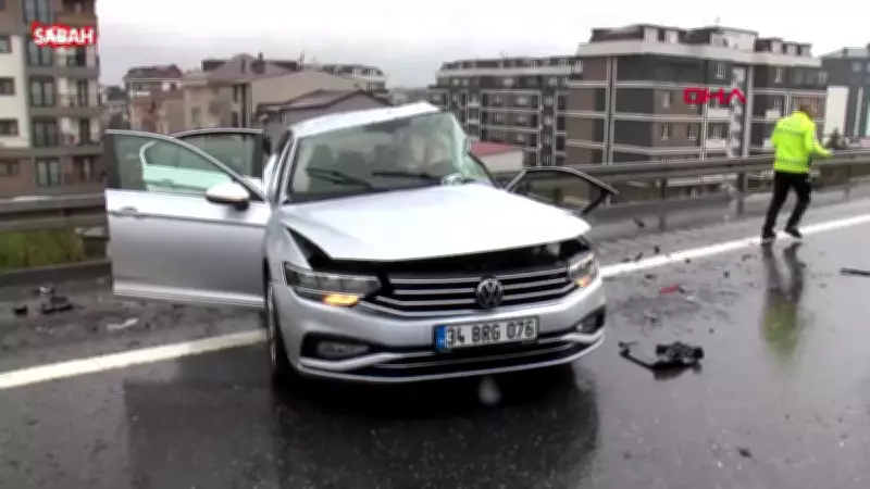 Çekmeköy'de Zincirleme Kaza: Yağmurda Kaygan Yolda 3 Araç Çarpıştı, 1 Ağır 4 Yaralı