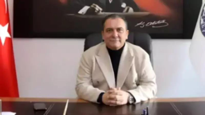 Eşme Belediyesi'ne İrtikap Operasyonu: Başkan ve Eşi Gözaltında
