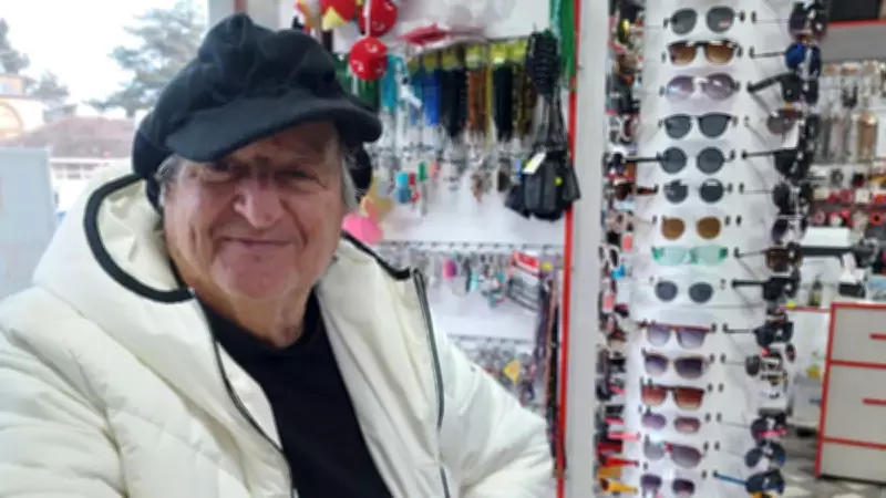 Emekli müzik öğretmeni evinde ölü bulundu