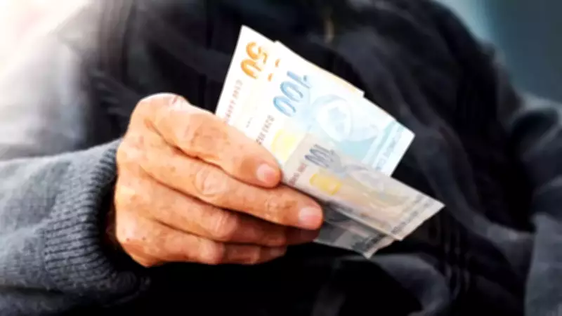 Emekli Zammı ve Refah Payı Formülü Masada: Yeni Maaşlar Belli Oluyor