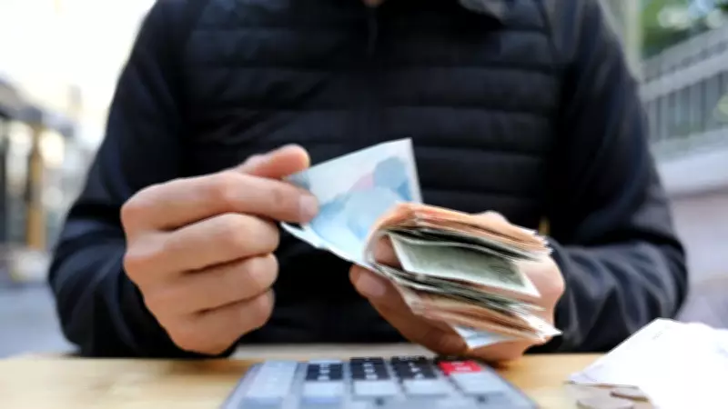 Erken Emeklilikte Yeni Düzenleme: 5 Yıl Önce Maaş Almanın Yolu Açılıyor