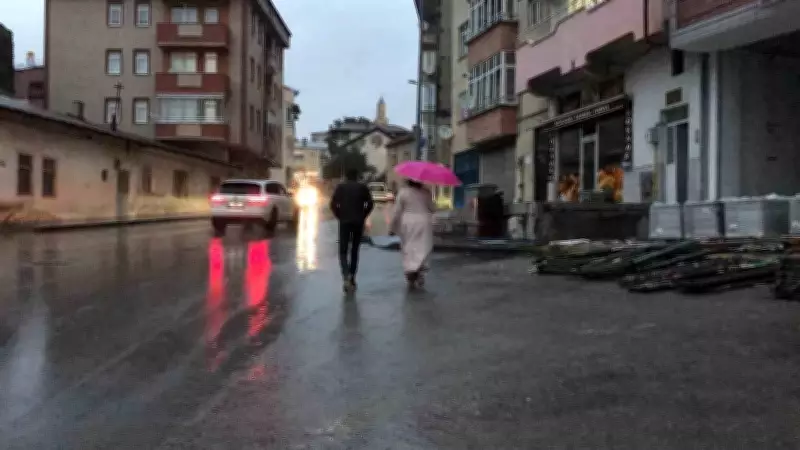 Erzurum, Erzincan ve Bayburt'ta Yağmur ve Çığ Uyarısı