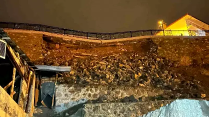 Erzurum İspir'de Heyelan: 2 Konut Tahliye Edildi, Can Kaybı Yok
