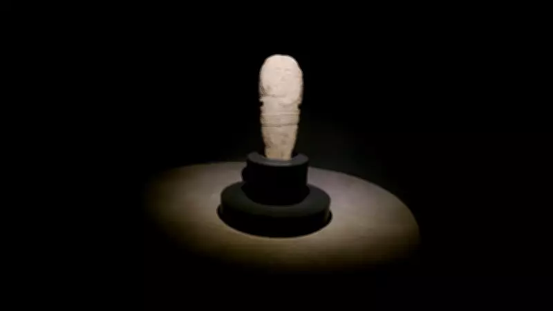 Erzurum'da Hayvan Otlatırken Bulunan 2 Bin 500 Yıllık Taş Baba Heykeli Ziyaretçileri Büyülüyor