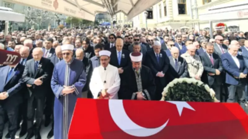 Eski TBMM Başkanı Hüsamettin Cindoruk Son Yolculuğuna Uğurlandı