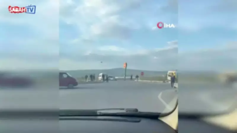 Eskişehir'de otomobille işçi servisi çarpıştı: 6 yaralı