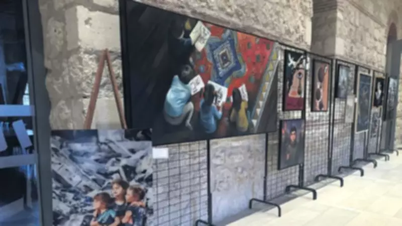 Evime Giden Yol Sergisi: Acı ve Umut Resimlerle Buluştu