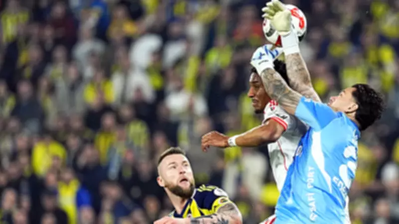 Fenerbahçe, 7 Maç Sonra Kalesini Gole Kapattı ve Beşiktaş'ı Devirdi