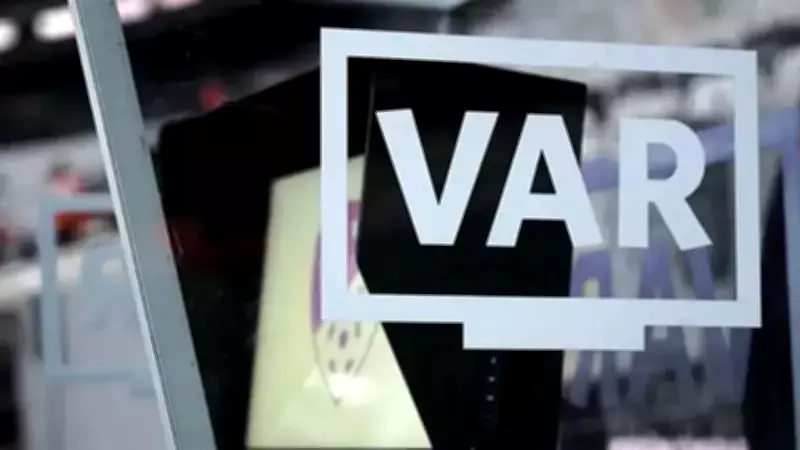 Fenerbahçe - Beşiktaş Derbisinin VAR Hakemi Açıklandı