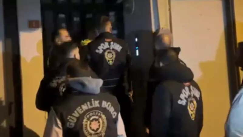 Fenerbahçe - Beşiktaş Maçı İçin Karaborsa Bilet Operasyonu: 15 Gözaltı, 578 Bin Lira Ele Geçirildi