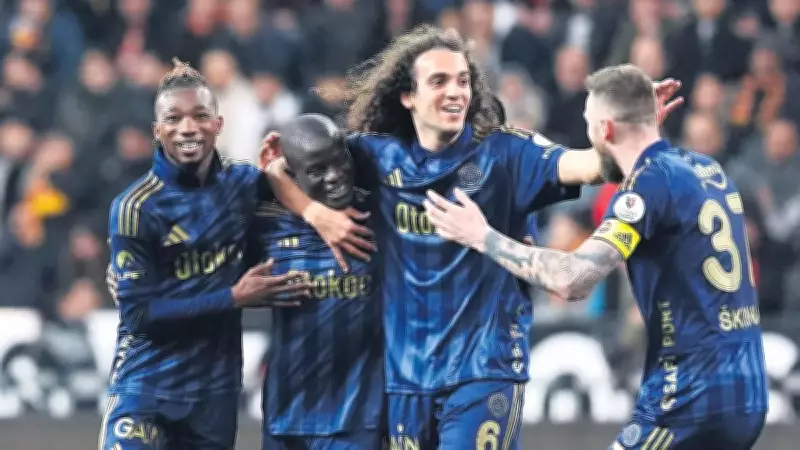 Fenerbahçe Dört Koldan Süper Lig Zirvesini Kuşattı
