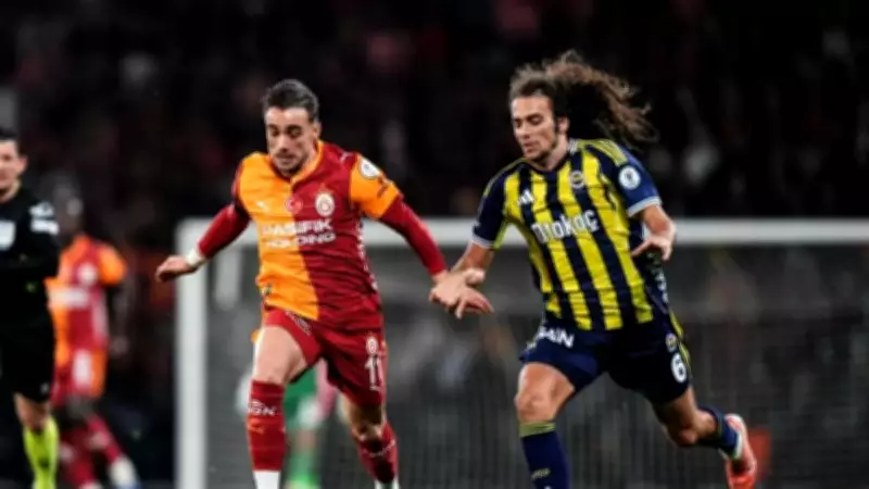 Fenerbahçe-Galatasaray derbilerinde kart rekoru: 20 maçta 15 kırmızı, 142 sarı