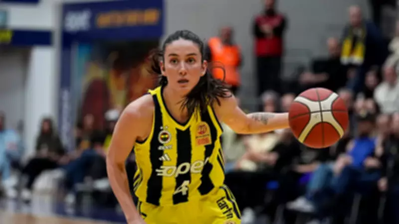 Fenerbahçe Opet, Galatasaray'ı Yenerek Seride 2-0 Öne Geçti