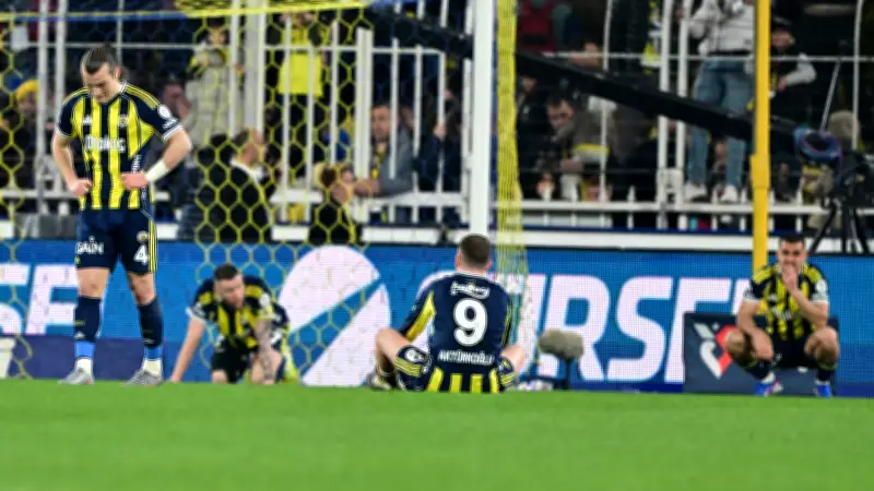 Fenerbahçe, Rizespor'a Son Dakika Golüyle Yenildi: Şampiyonluk Yarası Aldı