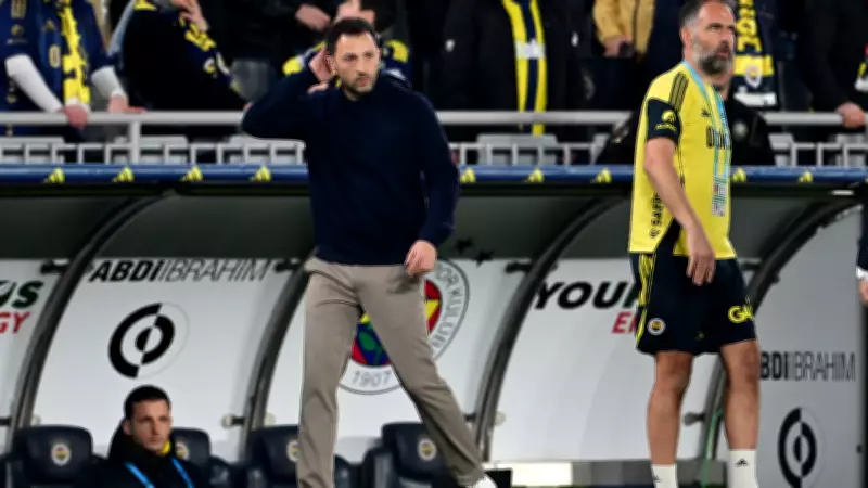 Fenerbahçe Teknik Direktörü Tedesco: 'Kendimizi Boşlukta Hissediyoruz'