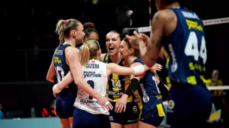 Fenerbahçe VakıfBank'ı Mağlup Etti: Sultanlar Ligi Şampiyonluğu Son Maça Kaldı