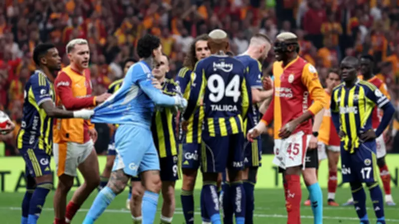 Fenerbahçe'de Ederson Kırmızı Kart Gördü! Yasin Kol'a Tepki