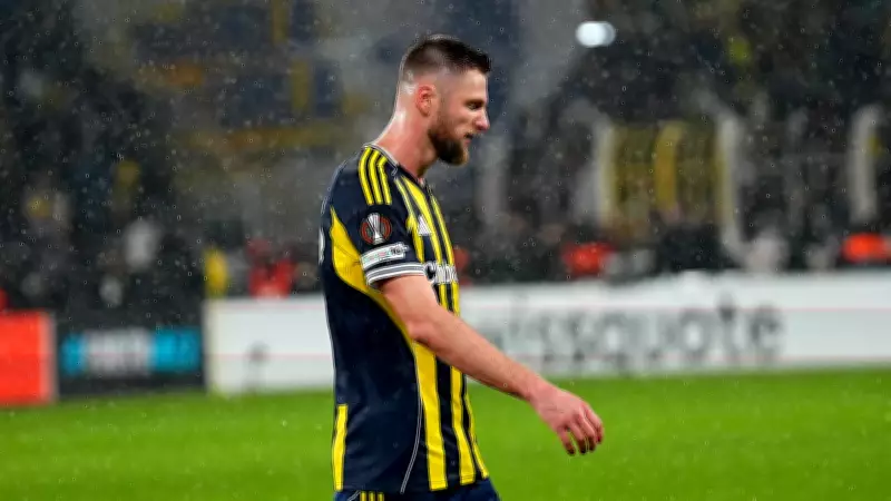 Fenerbahçe'de Milan Skriniar Tedbir Amaçlı Oyundan Çıktı