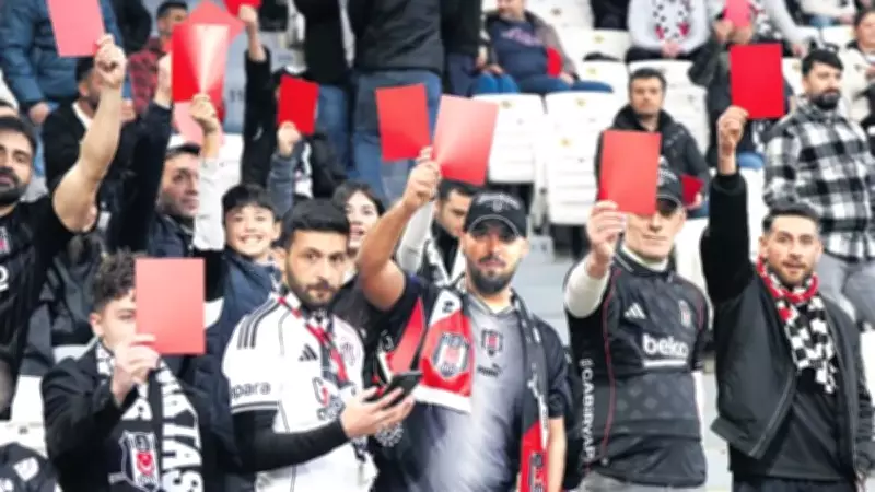 Fenerbahçe'den Hakem Kararlarına Sert Tepki: Kırmızı Kart Gösterdiler