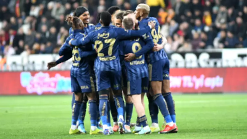 Fenerbahçe'nin Kayserispor Zaferi Spor Yazarlarını Konuşturdu: Çalışkan İkili Öne Çıktı