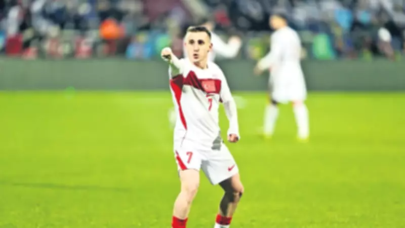 Fenerbahçe'nin Yıldızı Tedesco'dan Etkileyici Performans: Taraftarlar Mest Oldu