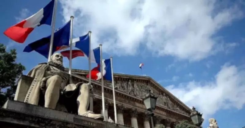 Fransa ekonomisi ilk çeyrekte durgun kaldı, büyüme beklentilerin altında kaldı