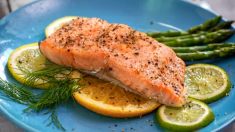 Fırında Narenciyeli Somon Tarifi: Sağlık ve Lezzet Bir Arada
