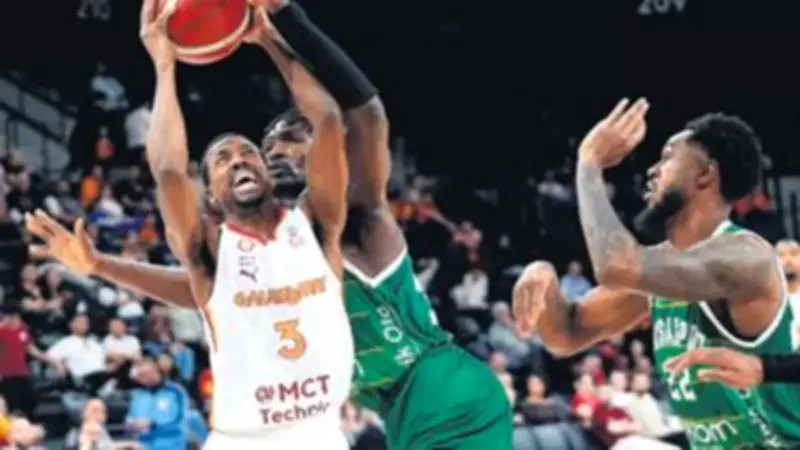 Galatasaray, Bursaspor'u Evinde 22 Sayı Farkla Mağlup Etti