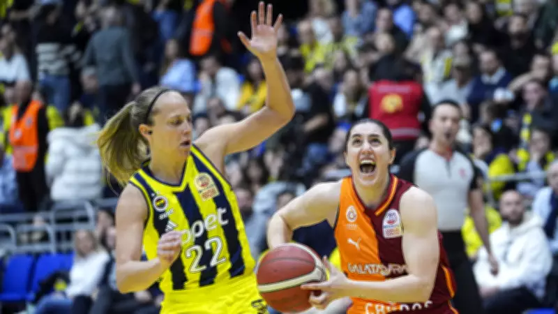Galatasaray - Fenerbahçe Kadın Basketbol Finalinde Şampiyonluk Maçı