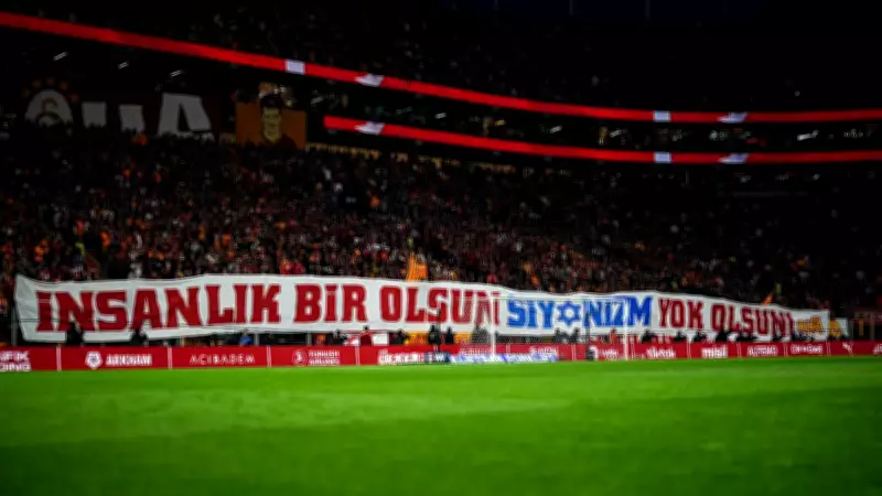 Galatasaray Taraftarından İsrail Protestosu: Soykırımı Kınayan Pankart Açıldı