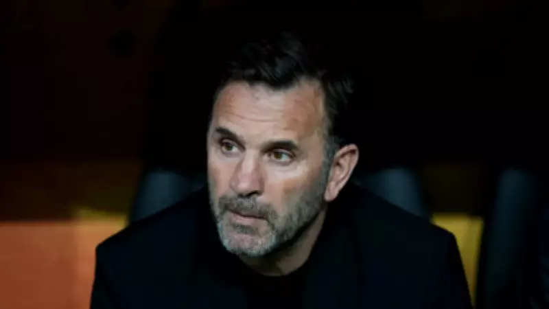 Galatasaray'ın Sol Bek Hedefi: Premier Lig Yıldızı Şampiyonlar Ligi İçin Rotasyona Katılabilir