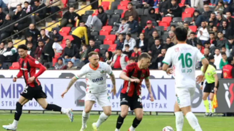 Gaziantep FK ile Alanyaspor Berabere Kaldı: Süper Lig'de Kazanan Yok
