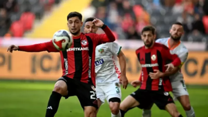 Gaziantep FK ile Alanyaspor Kardeş Payı Yaptı: Saha 1-1'lik Beraberlikle Ayrıldı