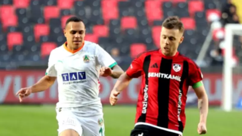 Gaziantep FK ile Alanyaspor Süper Lig'de Berabere Kaldı