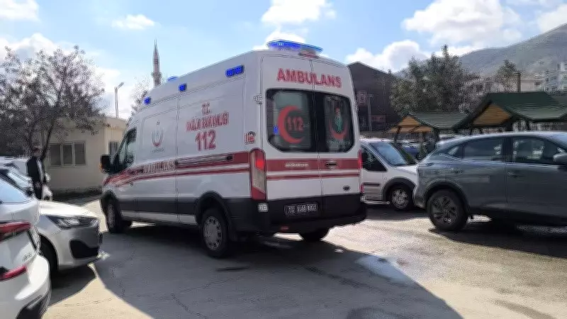 Gercüş'te Tartışma Bıçaklı Saldırıya Dönüştü: Bir Kişi Hayatını Kaybetti