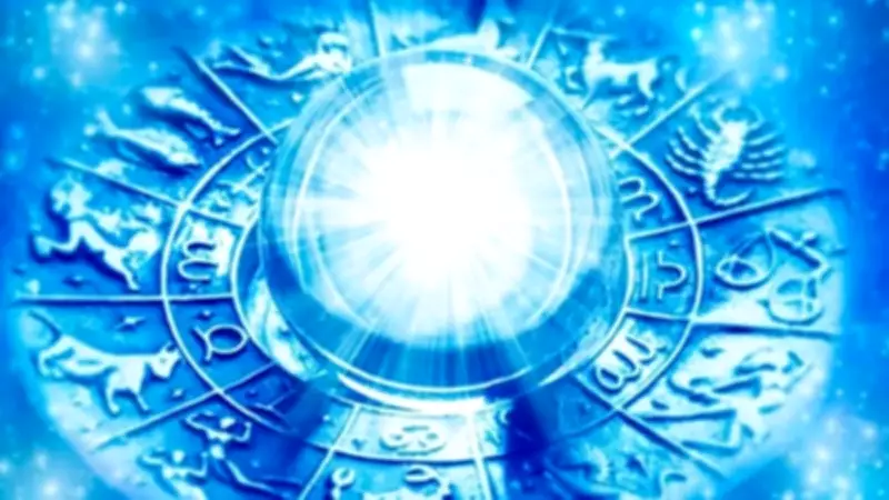 Gökyüzünde Yeni Dönem: Güneş-Plüton Karesi Burçları Nasıl Etkileyecek?