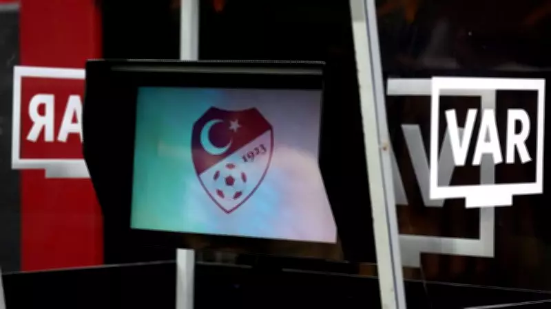 Göztepe - Galatasaray Maçında VAR Görevi Sarper Barış Saka'ya Verildi