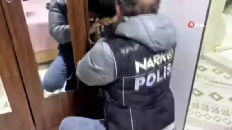 Hakkari'de Büyük Uyuşturucu Operasyonu: 64,5 Kilogram Skunk Ele Geçirildi