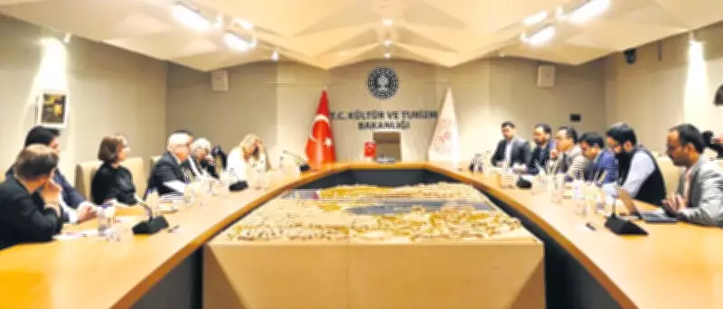 Hindistan ve Türkiye Sineması Yuvarlak Masada Buluştu: Ortak Yapımlar Kapıda